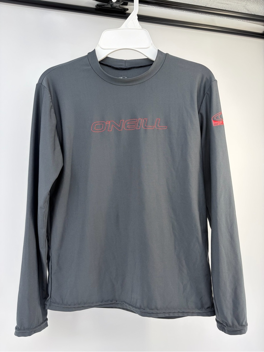 O’Neill Wetsuits Basic Skins UPF 50+ Long Sleeve- Graphite/Red Size 12